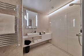 Adina Apartment Hotel Cologne
