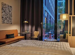 Adina Apartment Hotel Cologne