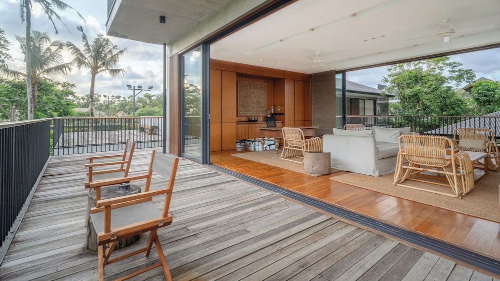 Arnalaya Beach House