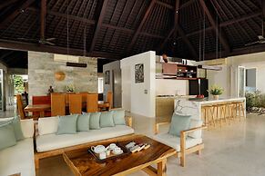 Villa Tenang by Nakula
