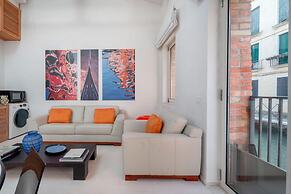 The Waterview Alcove