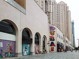 Full SEA Views! Gorgeous 2BR in JBR - Sleeps 6
