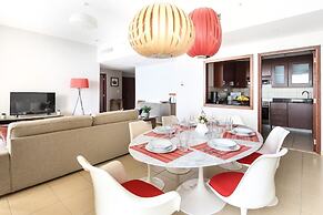 Full SEA Views! Gorgeous 2BR in JBR - Sleeps 6