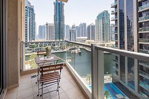 Modern + Bright 2BR With Dubai Marina Views!