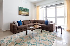 Stylish 2BR Apartment In Business Bay