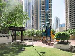 Spectacular 2BR in Upscale Burj Khalifa District