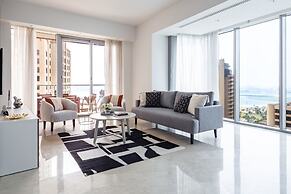 Modish & Vibrant 3BR Apartment in Marina