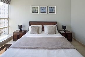 Stylish + Bright 1BR With Dubai Marina Views!