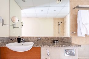Spacious 1BR in Beautiful Greens! Sleeps 6
