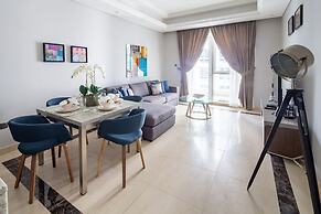 Spacious & Adorable 1BR in Downtown Dubai