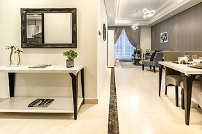 Uniquely Elegant 2BR In Prestigious Downtown Dubai!