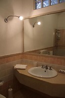 Neathon Rooms