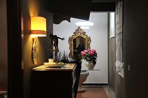 Neathon Rooms