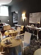 Neathon Rooms