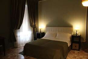 Neathon Rooms