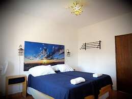 La Catrina Hostel and Breakfast