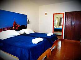 La Catrina Hostel and Breakfast
