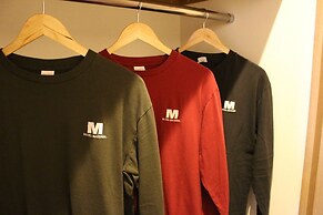 MATERIAL Fuchomae