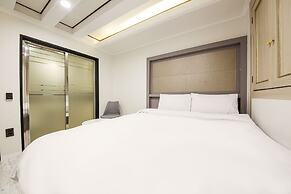 Diamond Hotel