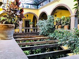 Hotel Mansión Virreyes