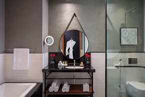 DoubleTree by Hilton Dubai M Square Hotel & Residences