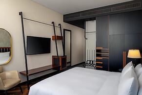 DoubleTree by Hilton Dubai M Square Hotel & Residences