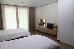 Ilsung Sulak Condominium Resort
