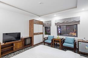 Marinas Penthouse Close to Beaches