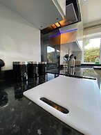 Reading 3 Bedroom apartment