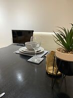 Modern 1 Bed Apartment