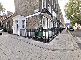 Spacious Double Room with en-suite - 2b