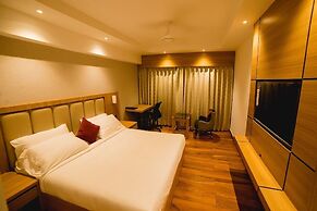 Emerald Clarks Inn Suite