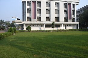 Utkarsh Hotel