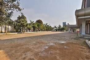 Utkarsh Hotel