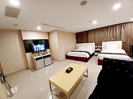 Sayo Hotel