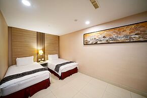 Sayo Hotel