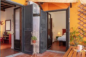 Arco in Pantheon Apartments
