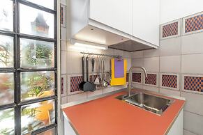 Arco in Pantheon Apartments