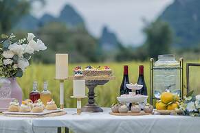 Yangshuo Enjoy Field Resort