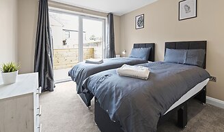 Brand New Unique 2 Bedroom Apartment