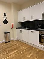 Unique & Stylish 2 Bed Apartment