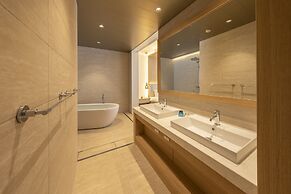 Hewitt Resort Naha