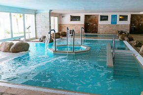 Phi Hotel Sighientu