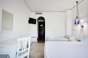 Phi Hotel Sighientu