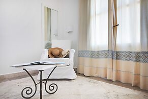 Phi Hotel Sighientu