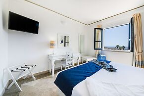 Phi Hotel Sighientu