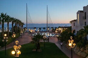 Phi Hotel Sighientu