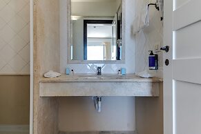 Phi Hotel Sighientu