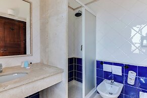 Phi Hotel Sighientu