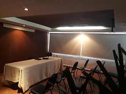 Hotel Sacre